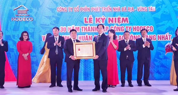 HODECO kỷ niệm 30 năm thành lập và đón nhận Huân chương Lao động hạng Nhất