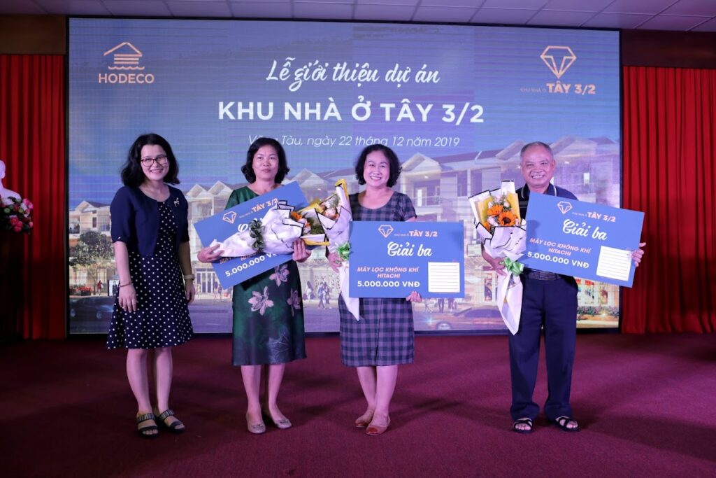 Introduction ceremony of The West 3/2 Residential area project