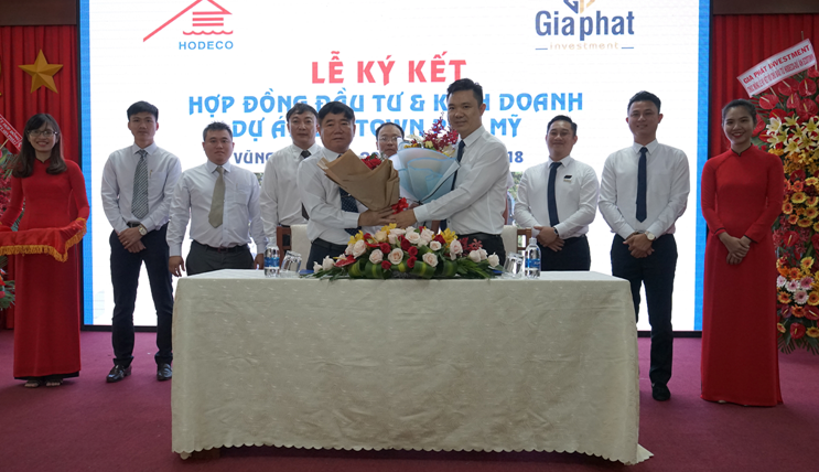 Lễ ký kết hợp đồng đầu tư và kinh doanh dự án Ecotown Phú Mỹ